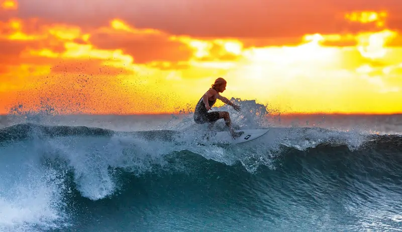 Migliori attività da fare a Fuerteventura (il surf è sempre la numero 1) | Point Break School